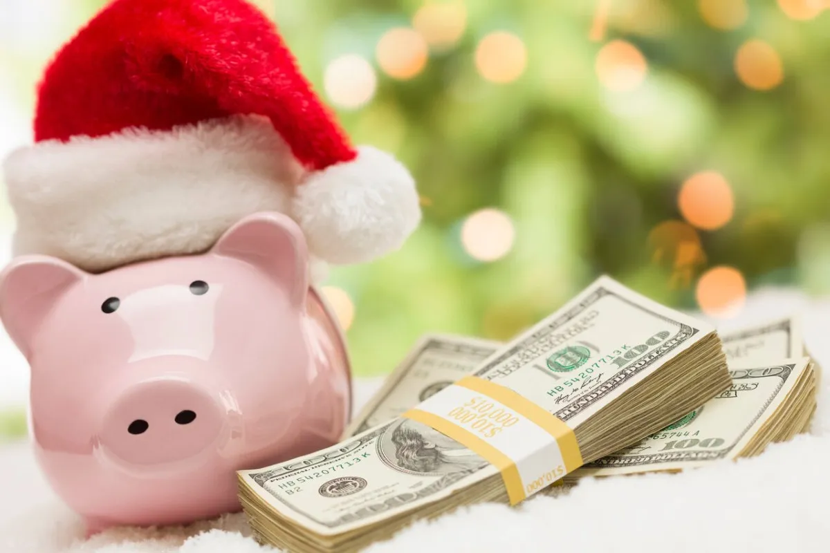 Effective Strategies to Boost Your Cash Flow This Holiday Season